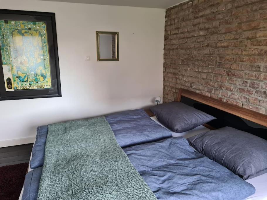Haus Paesch Nahe See Mit Beheiztem Whirlpool/Sauna Bütgenbach Eksteriør billede