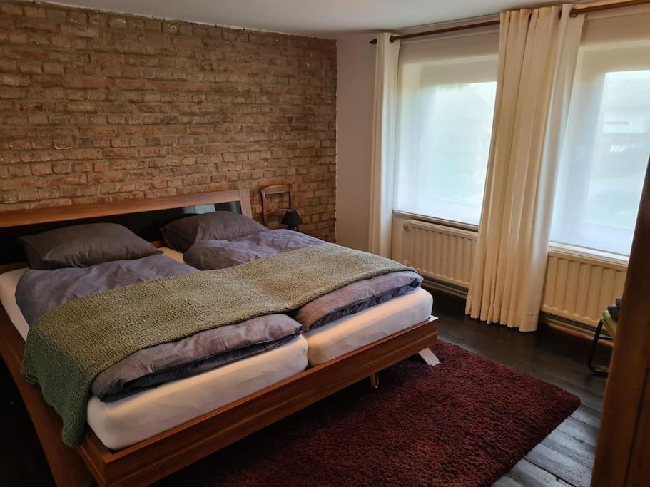 Haus Paesch Nahe See Mit Beheiztem Whirlpool/Sauna Bütgenbach Eksteriør billede